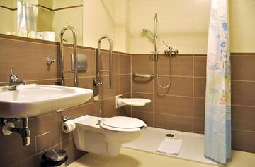 Фото номера Двухместный номер с 1 кроватью или 2 отдельными кроватями Отель Hotel Dudek г. Mniów 10